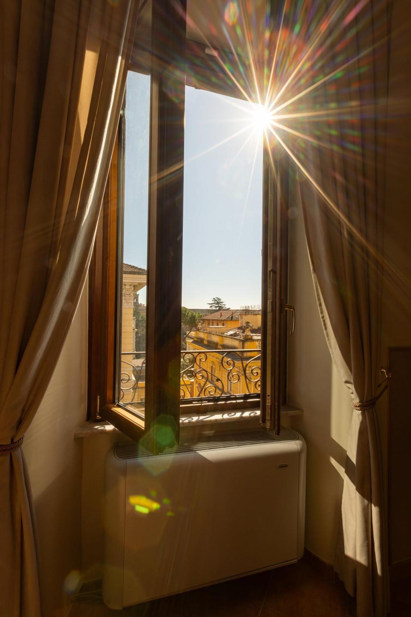 Rosam Suite Roma - Via Veneto Εξωτερικό φωτογραφία